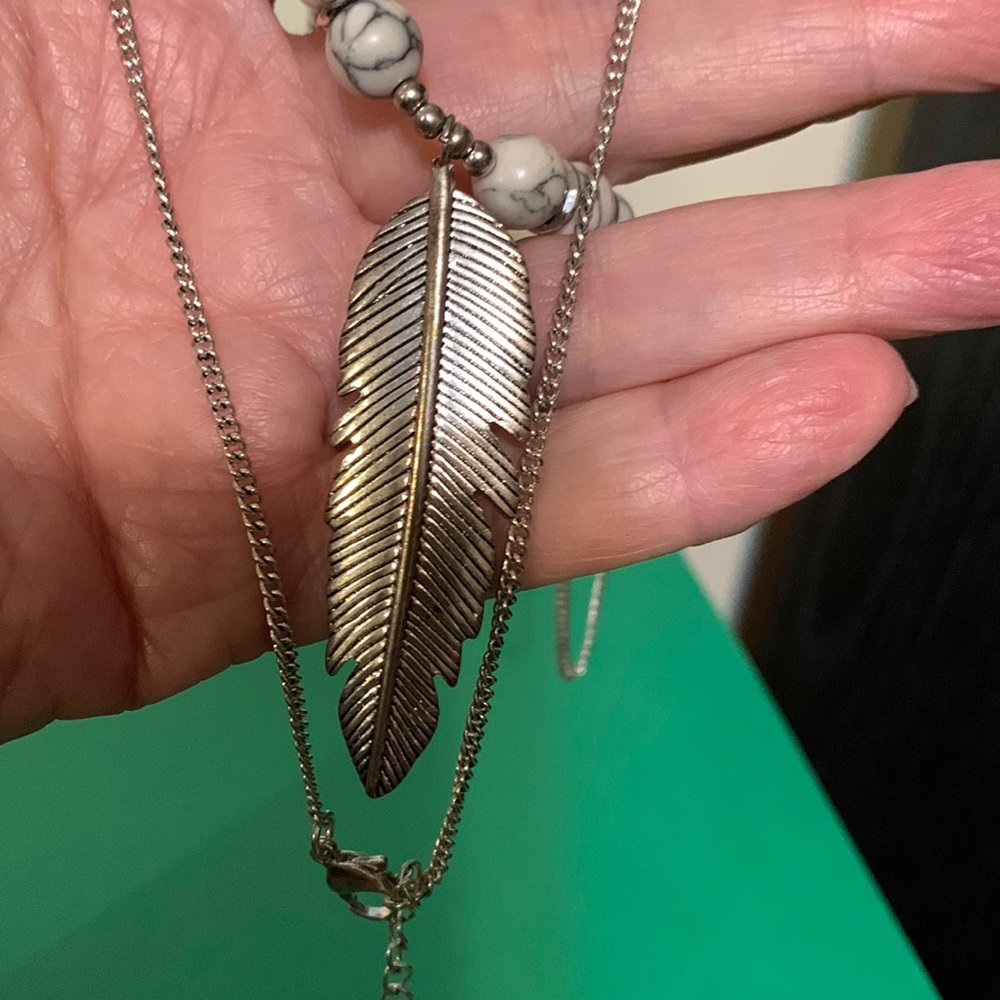 Gorgeous necklace 29”